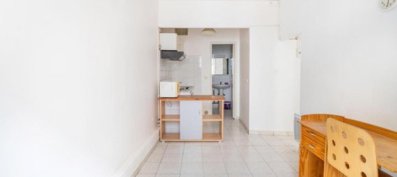 2 bedrooms Apartment in Marseille, France No. 190774 3
