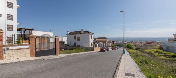 318m² Land in Peligros, Spain No. 175148 11