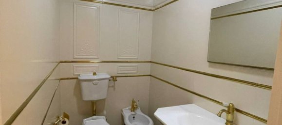 3 bedrooms Apartment in Yasamal, Azerbaijan No. 1832 5