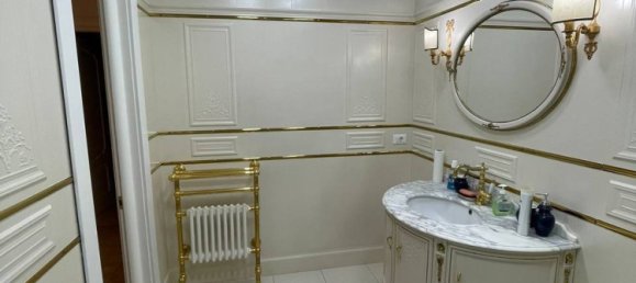 3 bedrooms Apartment in Yasamal, Azerbaijan No. 1832 2