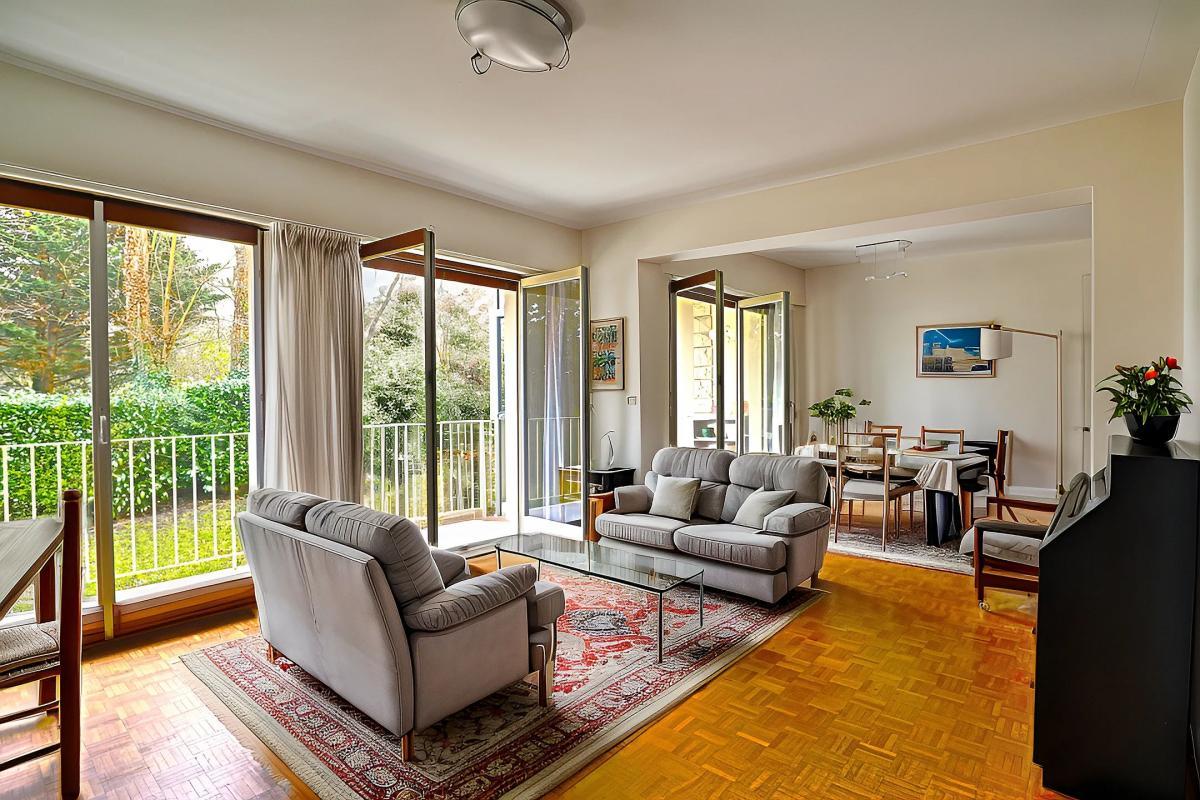 3 bedrooms Apartment in Chambourcy, France No. 187909