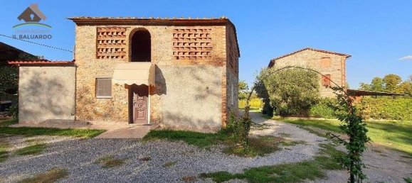 8-salle Maison à Capannori, Italy No. 192354 8
