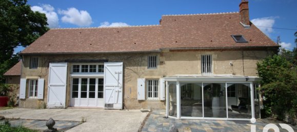  Castillos de 4 dormitorios en Le Chautay, France No. 263492 2