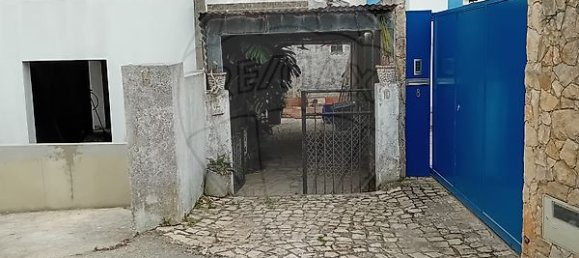 2 bedrooms House in Colares, Portugal No. 45896 2