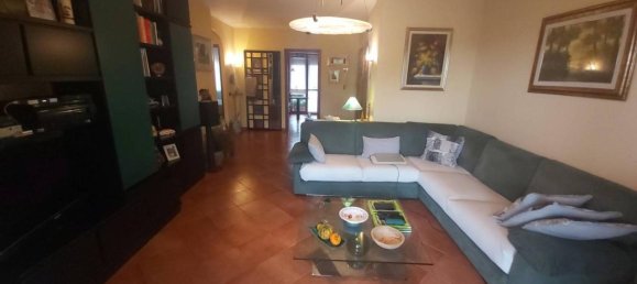 4 rooms Apartment in Turin, Italy No. 128839 7