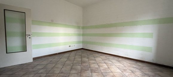 3 Schlafzimmer Wohnung in Vittuone, Italy, Nr. 357937 11