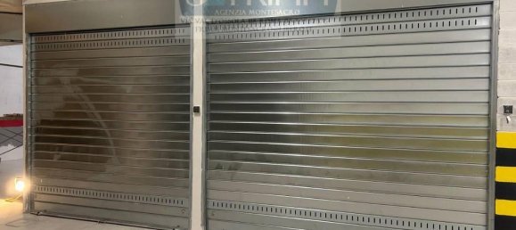 1 room Parking in Rome, Italy No. 25000 14