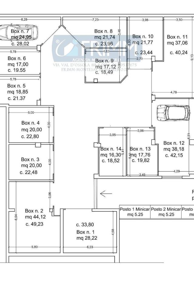 1 room Parking in Rome, Italy No. 25000