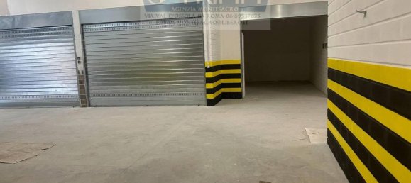 1 room Parking in Rome, Italy No. 25000 18