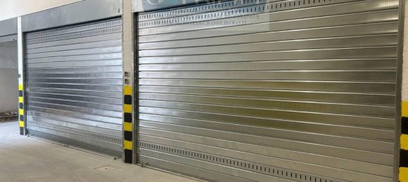 1 room Parking in Rome, Italy No. 25000 25