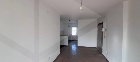 3 rooms Penthouse in Bari, Italy No. 41063 4