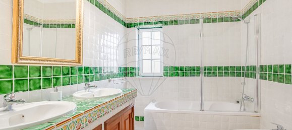 5 Schlafzimmer Haus in Corroios, Portugal, Nr. 22331 21