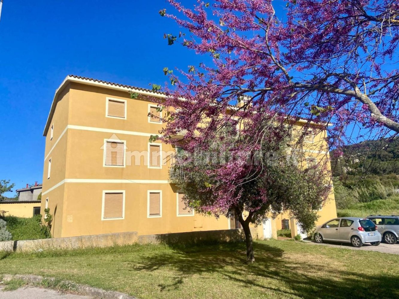 2 bedrooms Apartment in Monti, Italy No. 220585