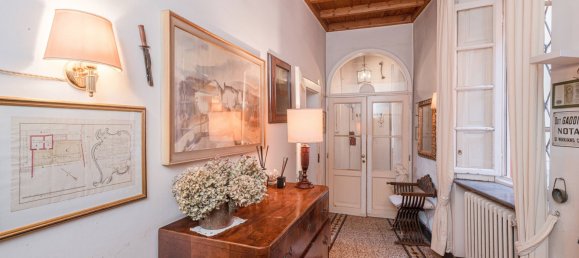 4 Schlafzimmer Villa in Erba, Italy, Nr. 266205 7