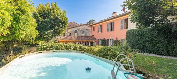 4 Schlafzimmer Villa in Erba, Italy, Nr. 266205 28