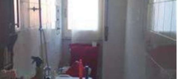 3-salle Appartement à Cinisello Balsamo, Italy No. 4485 5