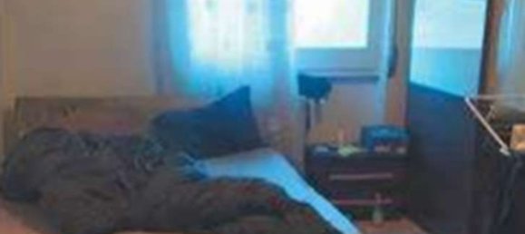 3-salle Appartement à Cinisello Balsamo, Italy No. 4485 4