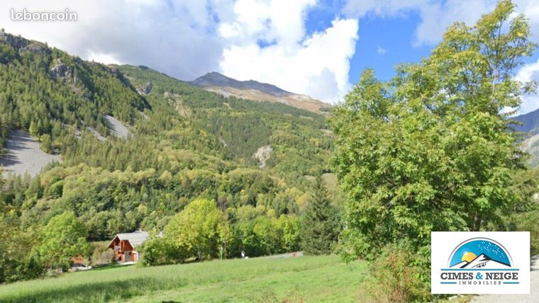  قطعة أرض في Hautes-Alpes, France 1018متر مربع رقم 304233