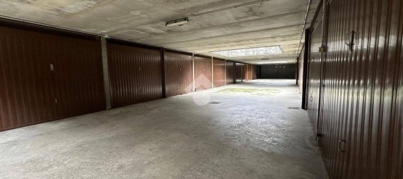 14m² Garage in Turin, Italy No. 322035 7