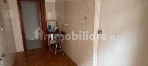 3 bedrooms Apartment in Rome, Italy No. 320180 21