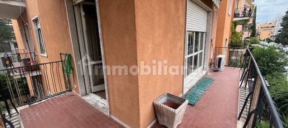 3 bedrooms Apartment in Rome, Italy No. 320180 41