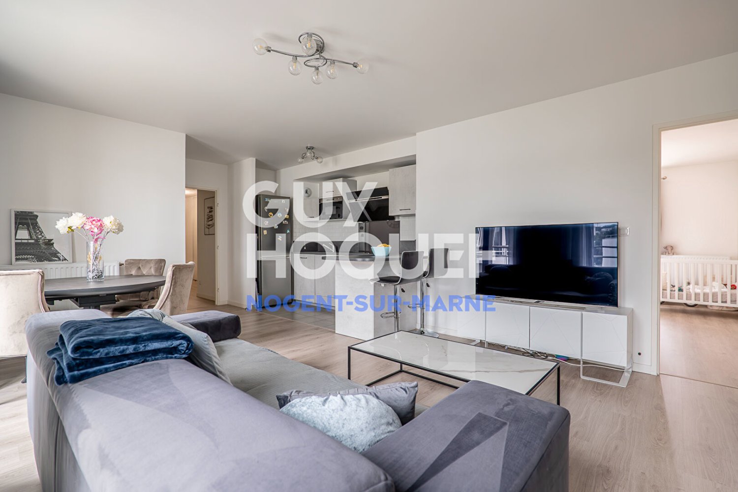 2 Schlafzimmer Wohnung in Rosny-sous-Bois, France, Nr. 186411