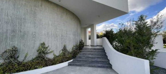 5 bedrooms Villa in Limassol, Cyprus No. 7588 12