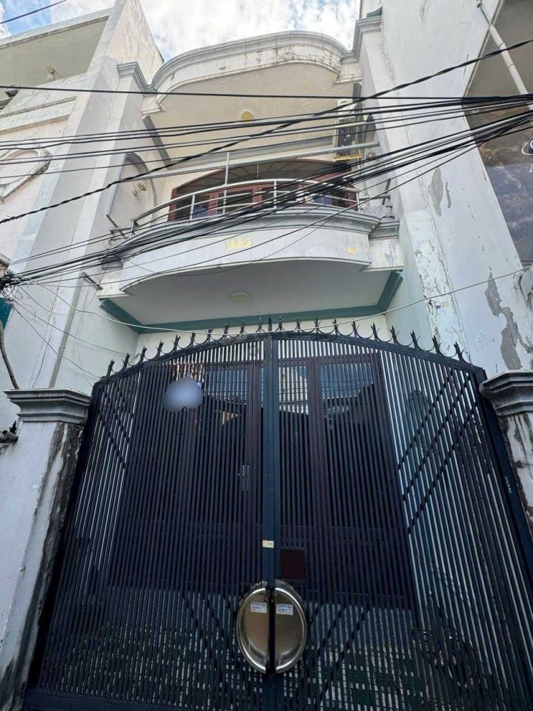 52m² Townhouse in District 7, Vietnam No. 19475
