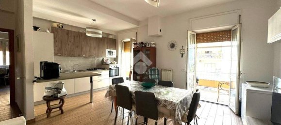 3 Schlafzimmer Wohnung in Gragnano, Italy, Nr. 79967 3