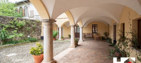 5 bedrooms Villa in Calvagese della Riviera, Italy No. 299148 2