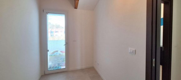 6غرفة منزل في Osimo, Italy رقم 39829 13