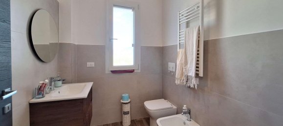 6غرفة منزل في Osimo, Italy رقم 39829 14