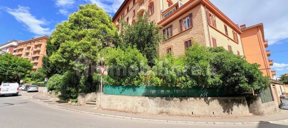 Apartamento T2 em Perugia, Italy N.º 268159 3