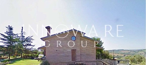 Вилла с 3 спальнями в Озимо, Италия № 280824 3