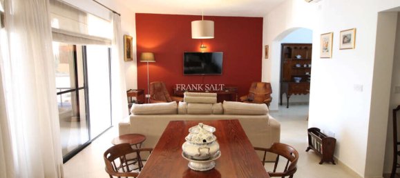 Apartamento de 3 dormitorios en Sliema, Malta No. 10142 2