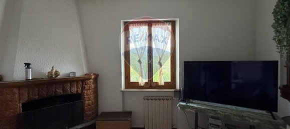 3 bedrooms House in Cerreto di Spoleto, Italy No. 353578 16