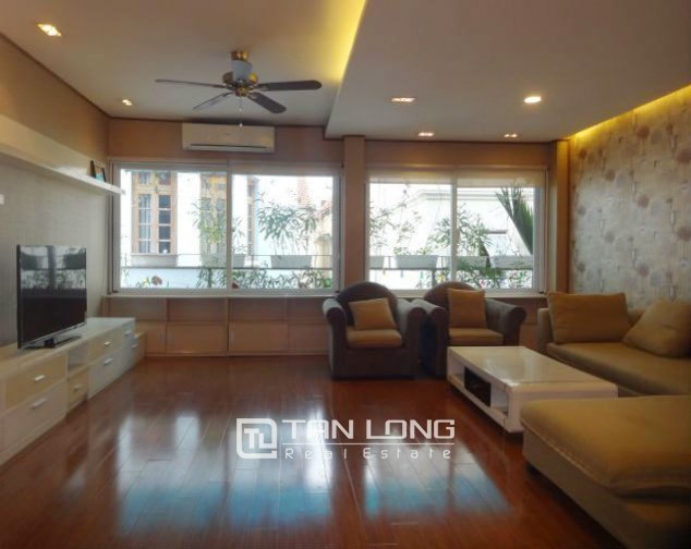 2 bedrooms Apartment in Tay Ho, Vietnam No. 3325