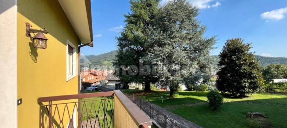 4 bedrooms Villa in Nembro, Italy No. 282340 16