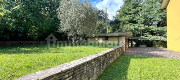 4 bedrooms Villa in Nembro, Italy No. 282340 7
