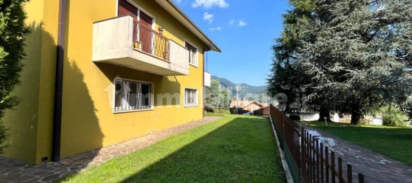 4 bedrooms Villa in Nembro, Italy No. 282340 4