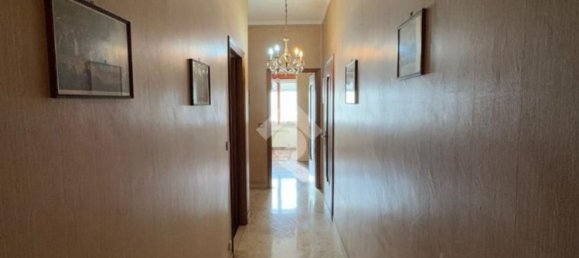 5 rooms Apartment in Genoa, Italy No. 106640 10