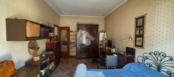 5 rooms Apartment in Genoa, Italy No. 106640 5