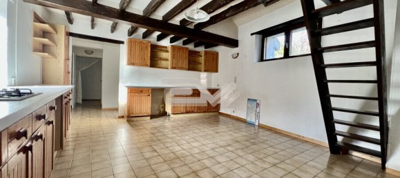 Дом с 6 спальнями в Мюизон, Франция № 72341 8