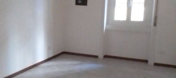 3 rooms Apartment in Milan, Italy No. 246097 2