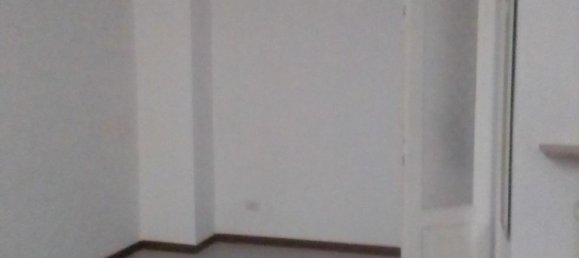 3 rooms Apartment in Milan, Italy No. 246097 6