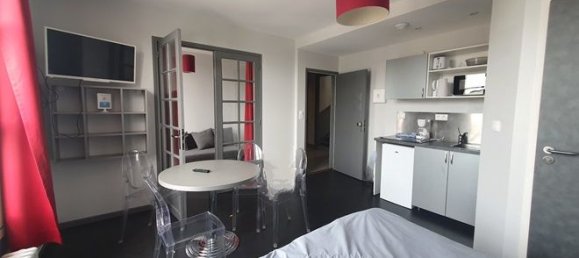18-Zimmer Wohnung in Troyes, France, Nr. 89873 5
