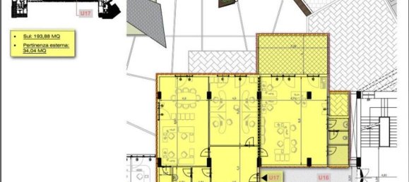 275m² Office in Lecce, Italy No. 95320 29