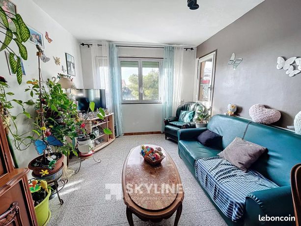 Квартира с 2 спальнями в Марсель, Франция № 301523