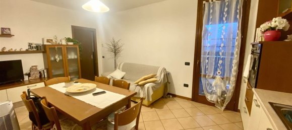 Apartamento de 2 habitaciónes en Bagnolo San Vito, Italy No. 216292 3