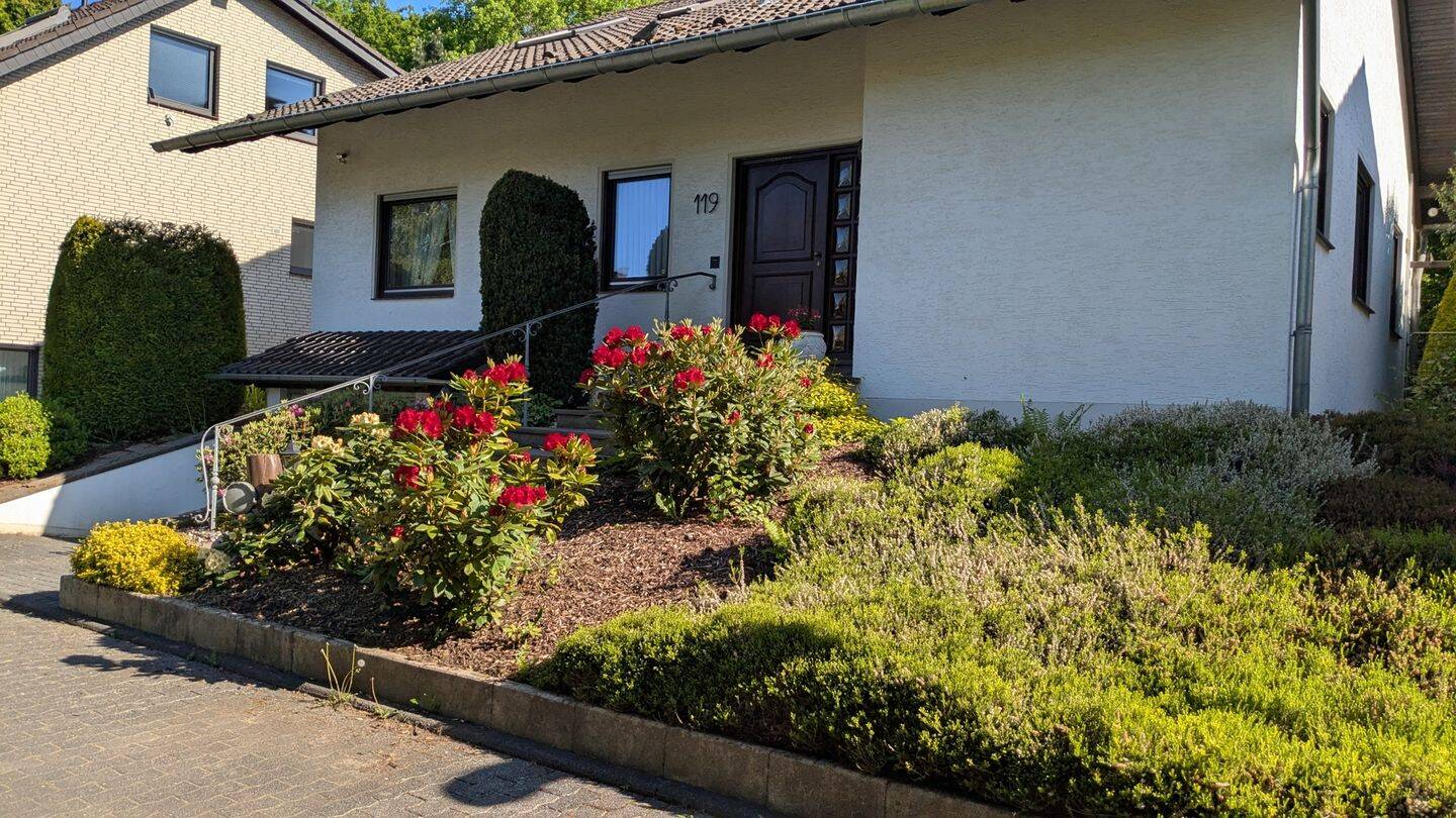 7 rooms House in Rhein-Sieg, Germany No. 314996